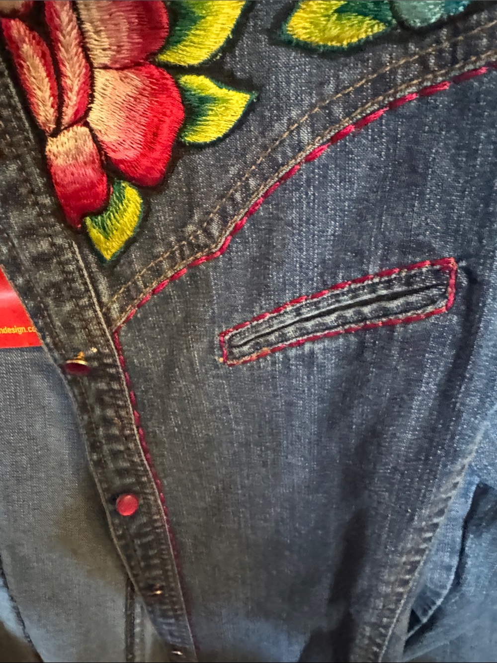 Women's Embroidered Denim Button-Down Shirt - Blue - Picture 7 of 7